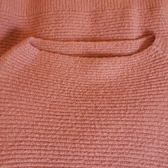 Mauve horizontal ribbed sweater - Picture 4 of 4